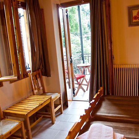 Stavroula Rooms Makrirrakhi Ngoại thất bức ảnh