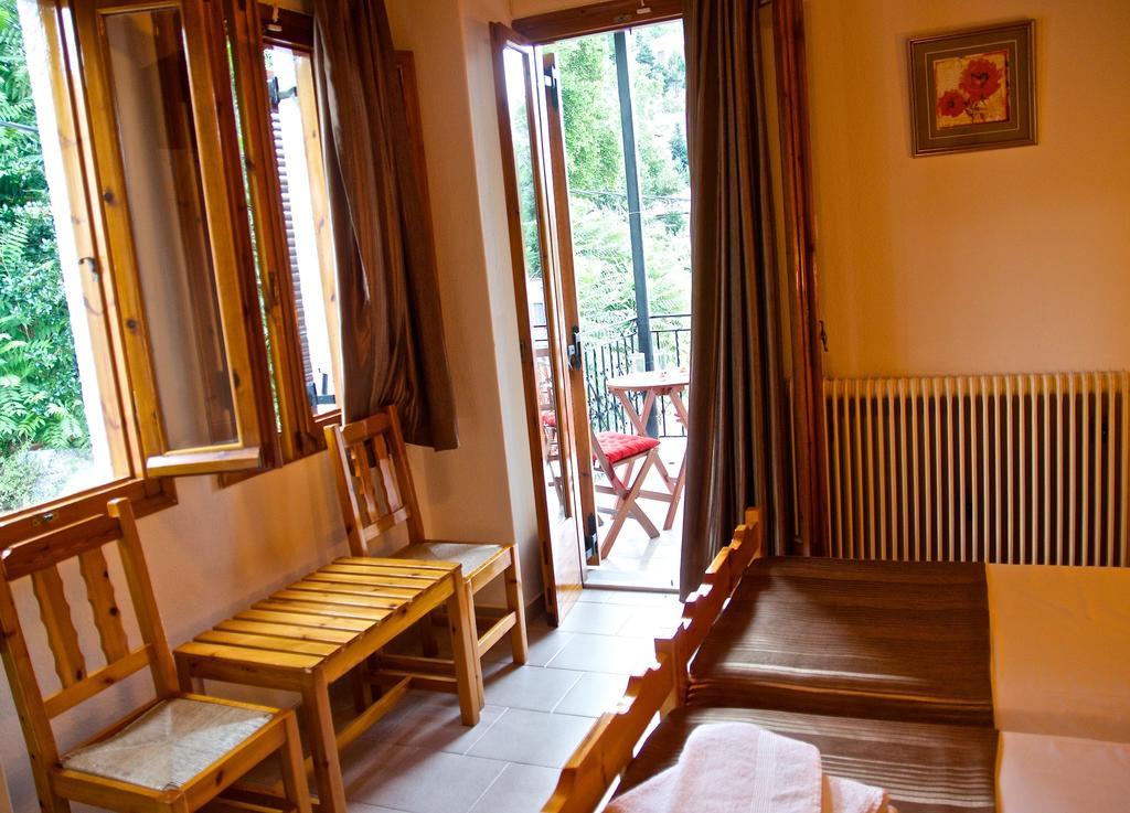 Stavroula Rooms Makrirrakhi Ngoại thất bức ảnh