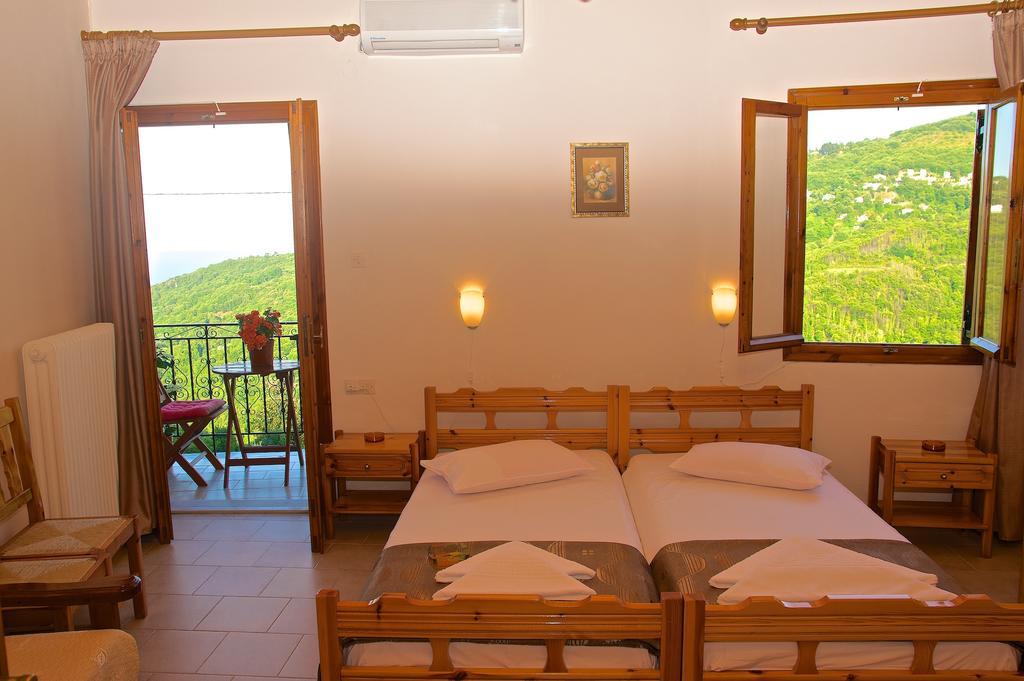 Stavroula Rooms Makrirrakhi Ngoại thất bức ảnh